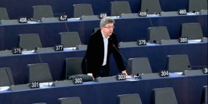 melenchon-parlement-ue-acp