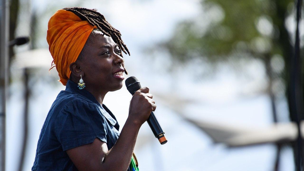 Valeurs actuelles renvoyé devant le Tribunal correctionnel pour injure raciste à l’endroit de Danièle Obono